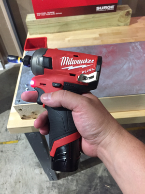 Milwaukee M12 Surge -is tiny in the hand