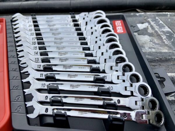 Milwaukee Flex-Head Ratcheting Combination Wrench Set - Tool Box Buzz Tool  Box Buzz