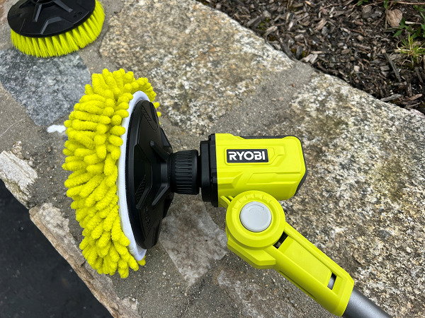 Ryobi One+ 18V Cordless Power Scrubber (Tool Only) with 6 in. Sponge Hook and Loop Kit